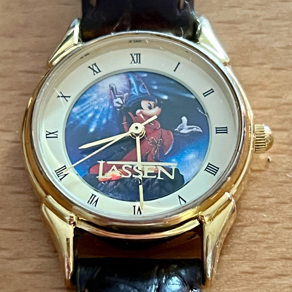 Vintage Lassen Disney Time Sorcerer Mickey Watch Roman Numerals - Picture 6 of 7